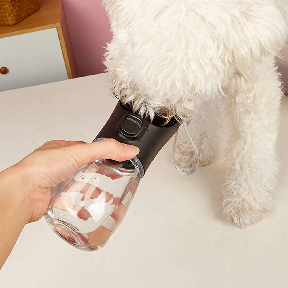 La Cantimplora del Explorador — Botella de Agua Portátil para Perros y Gatos