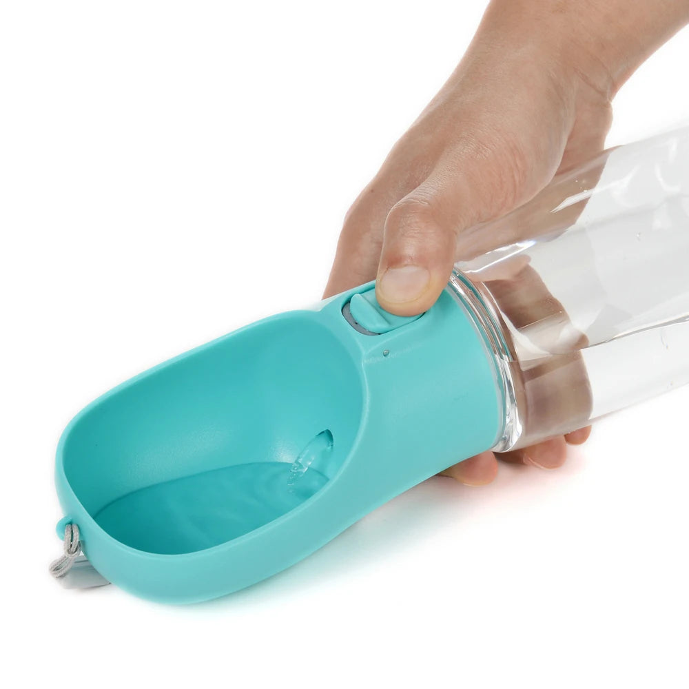 La Cantimplora del Explorador — Botella de Agua Portátil para Perros y Gatos